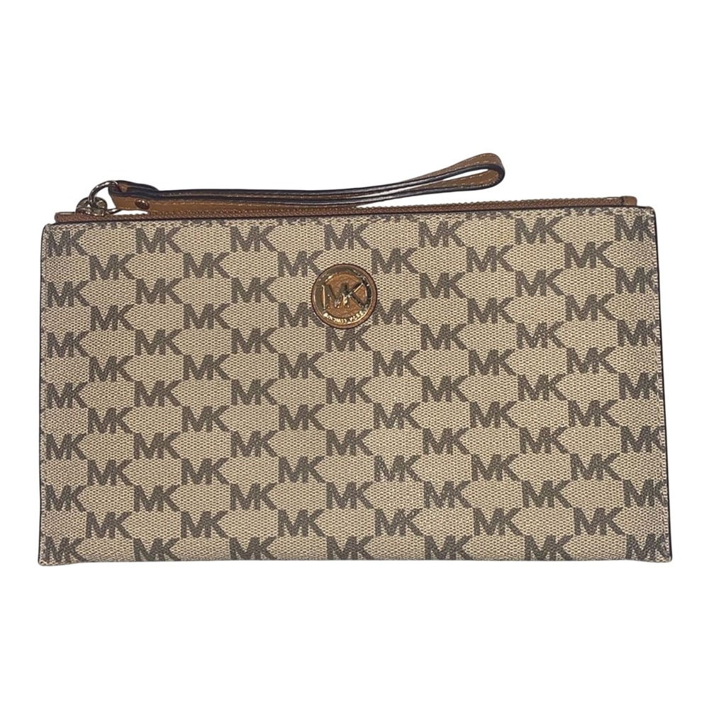 Michael‎ Kors Aspen Jet Set Zipper Clutch Wristlet